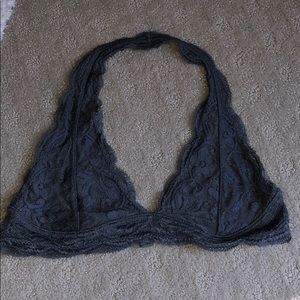 Tilly’s grey bralette